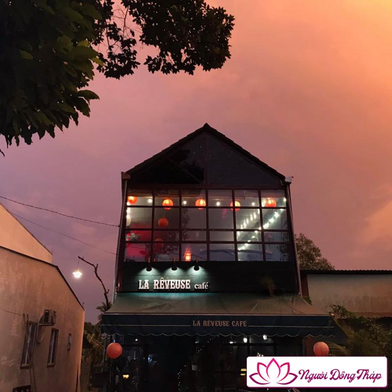 Quán cafe với view sống ảo cực đẹp tại Sa Đéc, Đồng Tháp